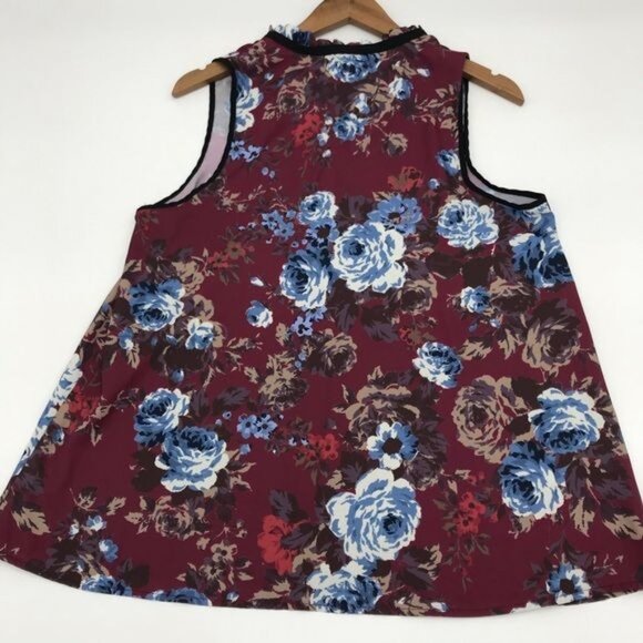 NWOT LOVE SCARLETT Sleeveless Floral Bow Front Top Blouse - Picture 6 of 6